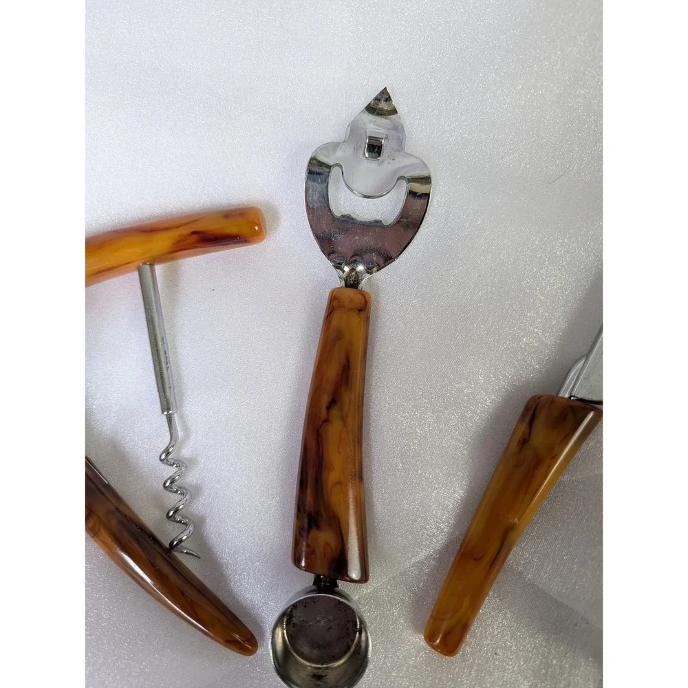 Vintage Bakelite 4 piece Barware Set Cocktail‎ Strainer Corkscrew Bottle Opener